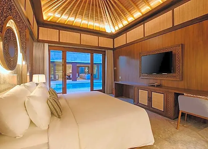 Villa Presidential 3br W/ Private Pool In Nusa Dua *